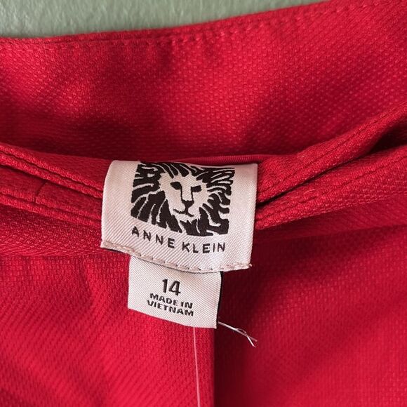 NWT Anne Klein Red Shorts Chino Sz 14 - Picture 5 of 7